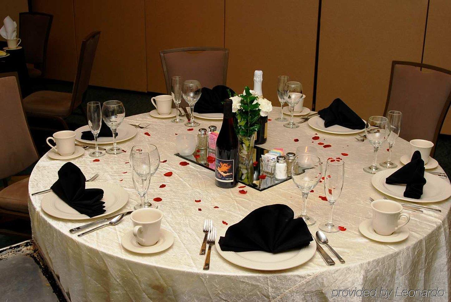 Hilton Garden Inn Nashville Airport Restaurant foto